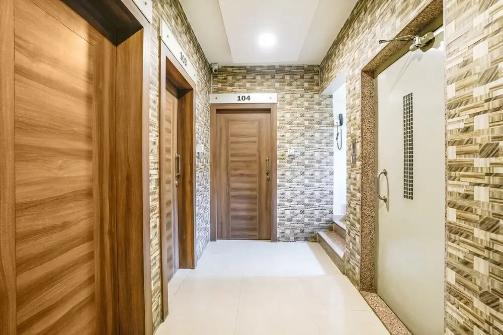 Hotel Candor Amigo Airoli Mind Space