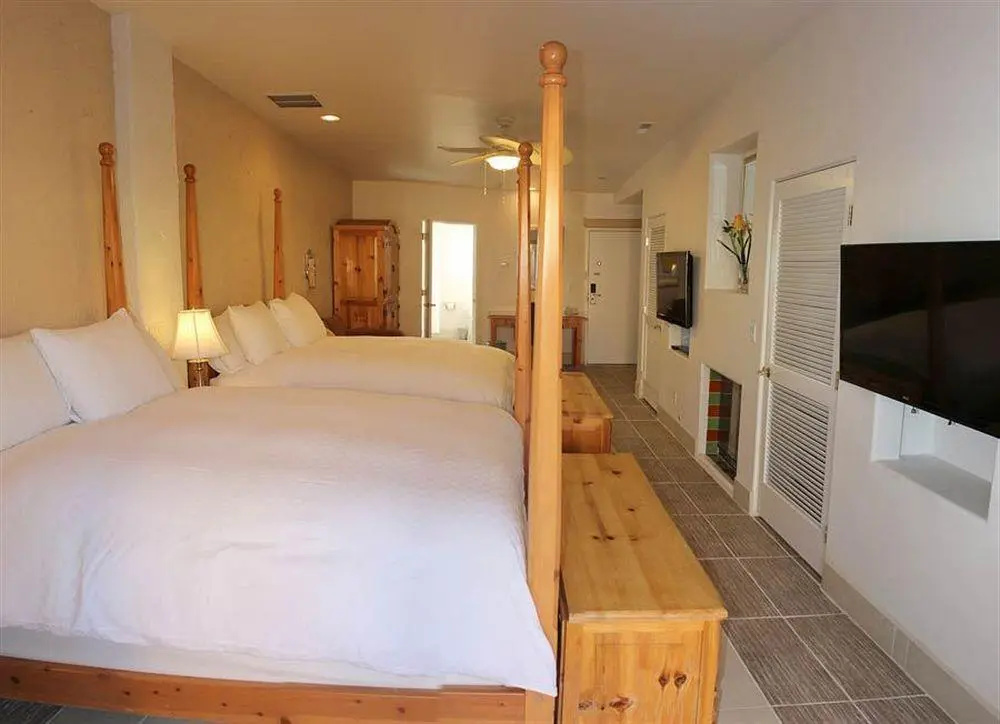 Amira Resort and Spa