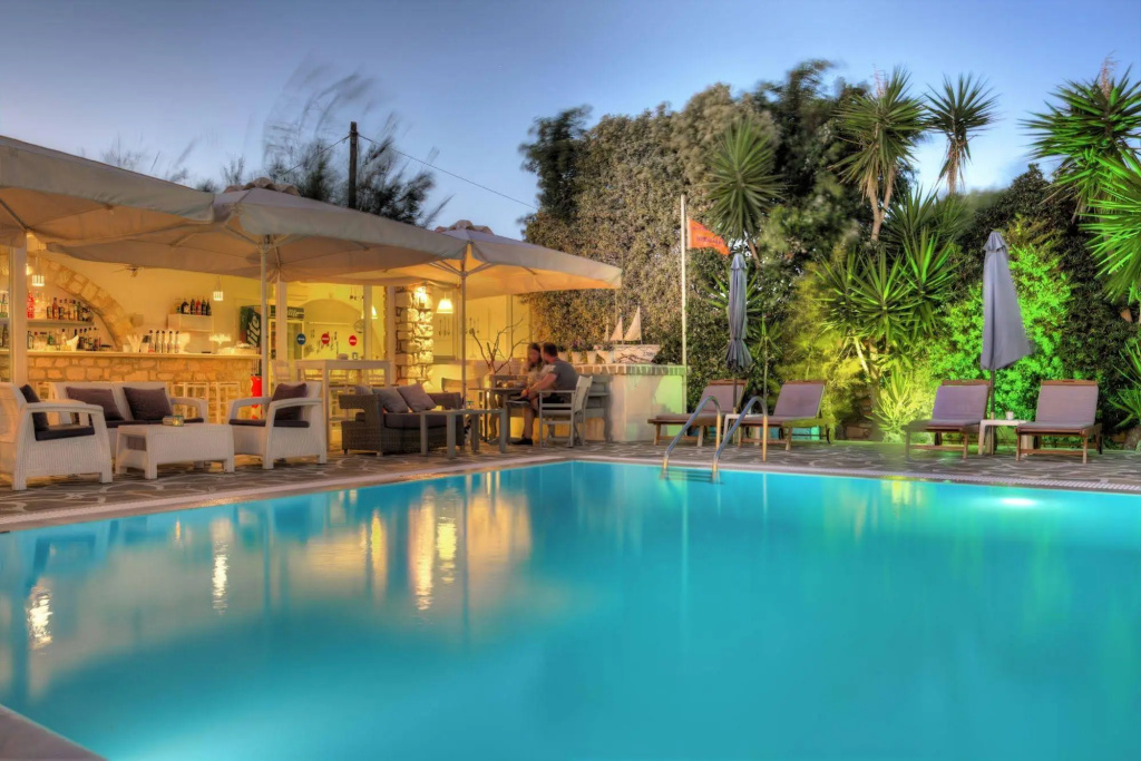 Zoumis Residence