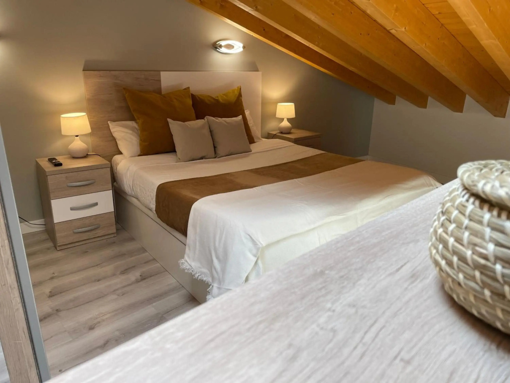 Apartamentos Aranda - Ático Duero