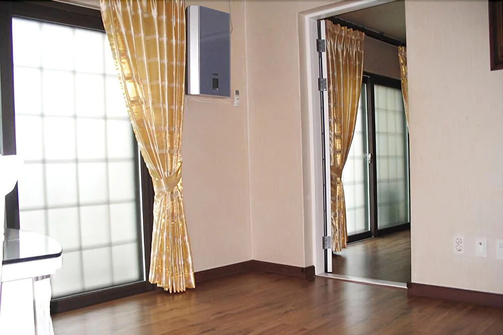 Boryeong Bluehill Pension