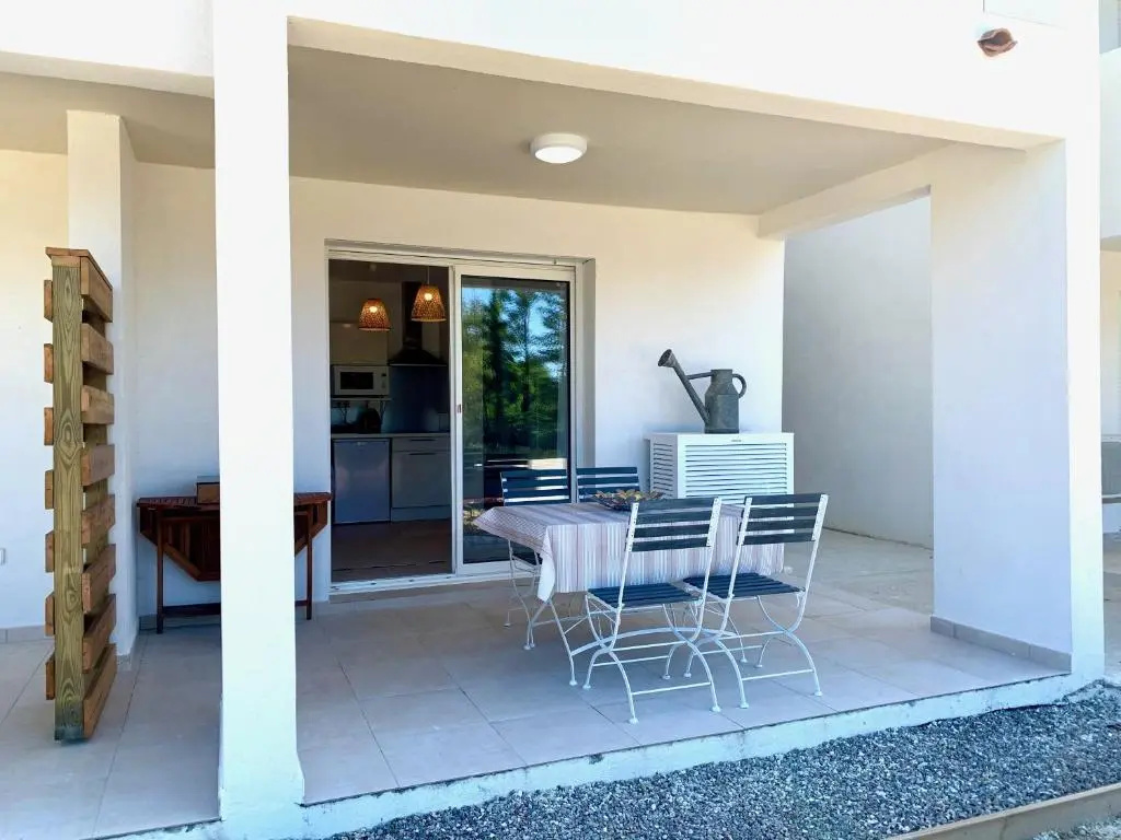 Residence Marina di Bravone - appartement 4 personnes RDC N167