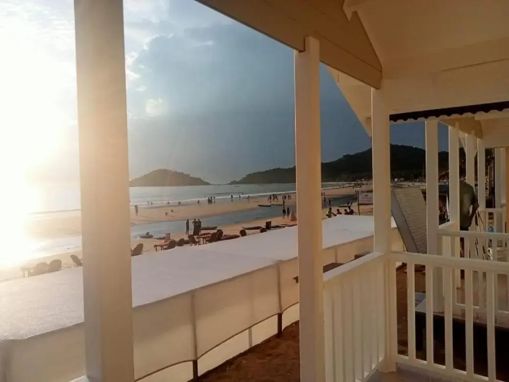 Cocos Beach Resort