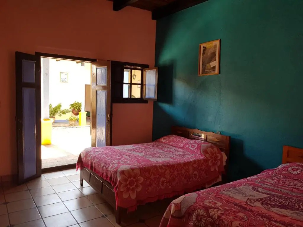 Hotel Lirice Colonial