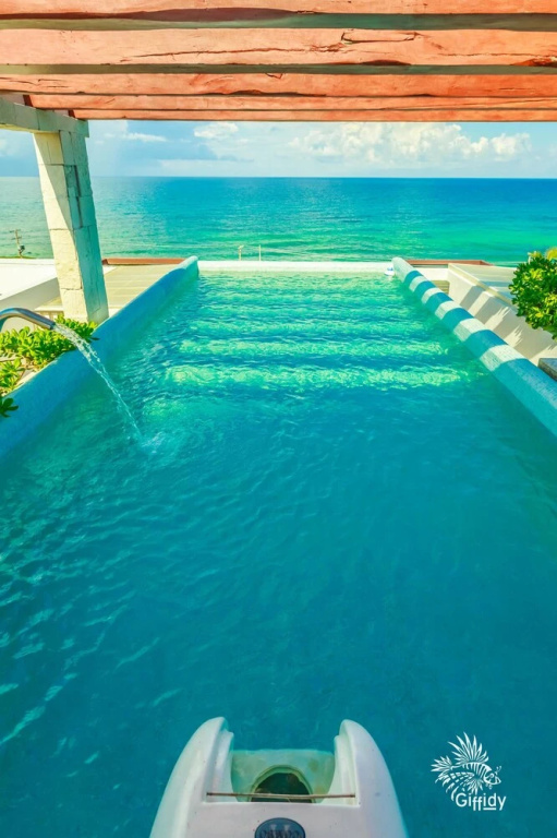 Deep Blue Condos - 202