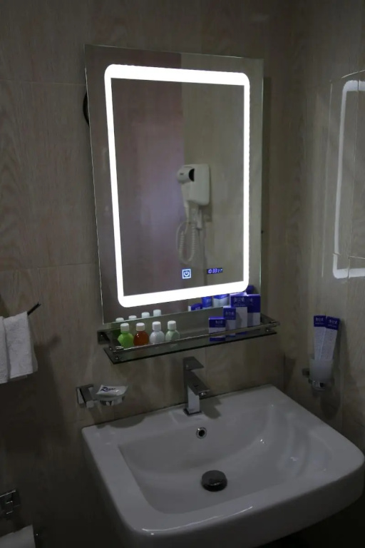 NAT CITY Hotel