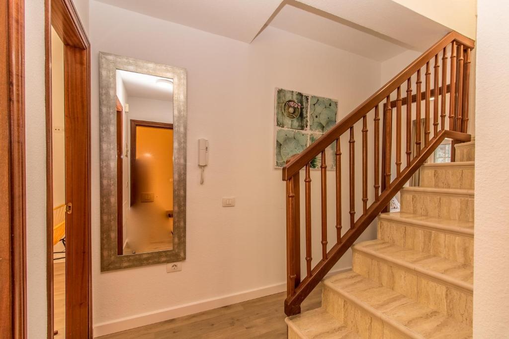 Duplex Palm Mar B32