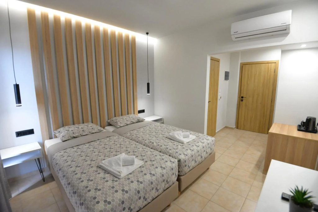Heleni Beach Hotel