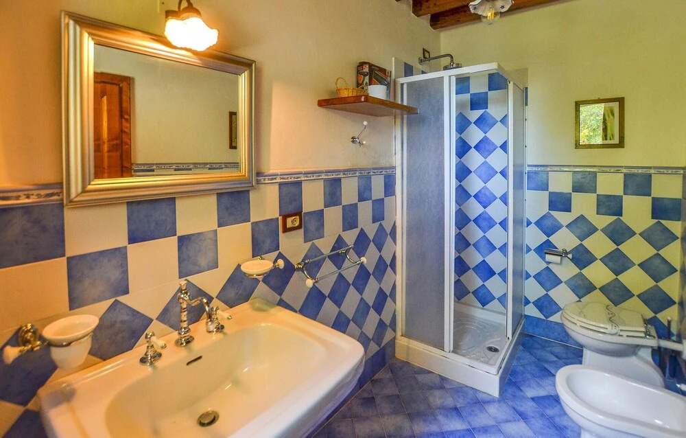 Amazing Home In Arezzo