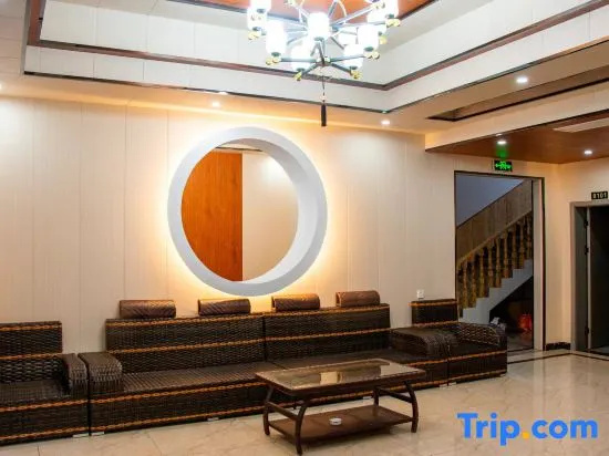 Zhongze B&B, Furong Town