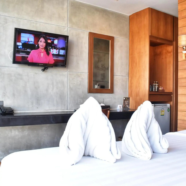 J4 Samui Hotel - Chaweng Beach
