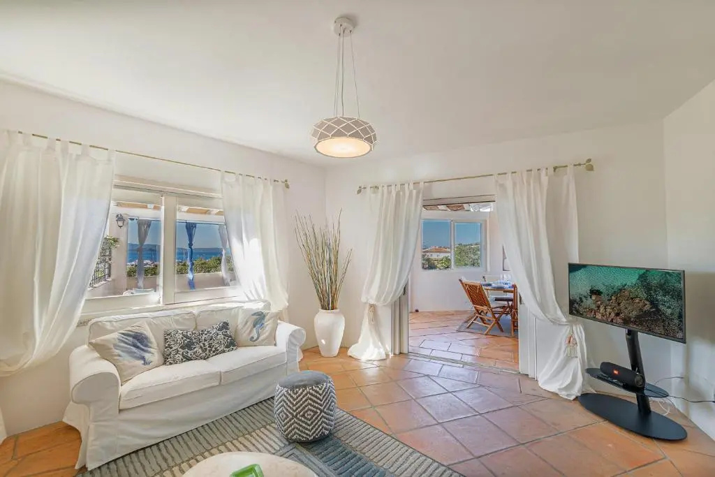 VILLA LE ROCCE