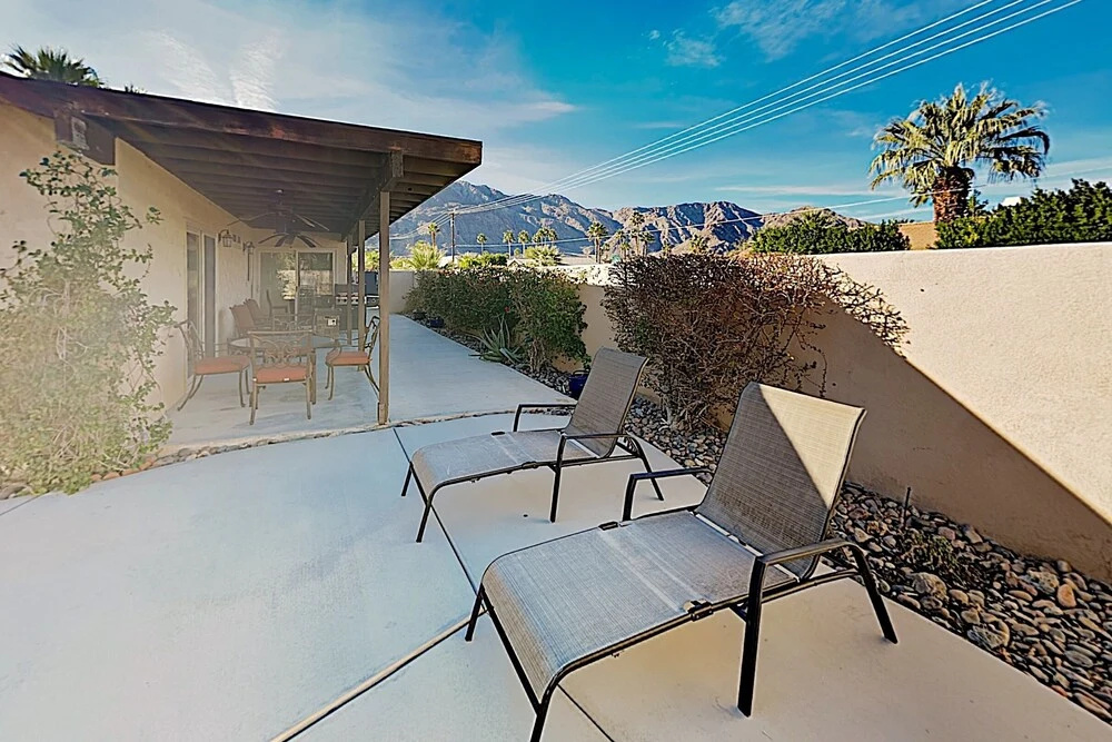 New Listing! Mountain-view W/ Private Pool 2 Bedroom Home
