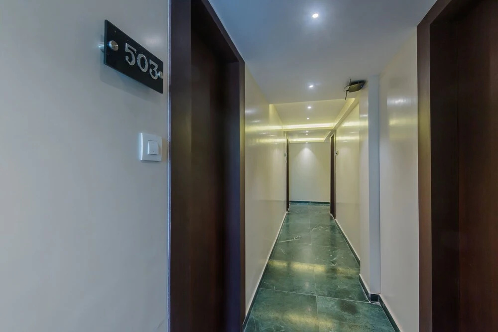 OYO 10019 Malad Residency