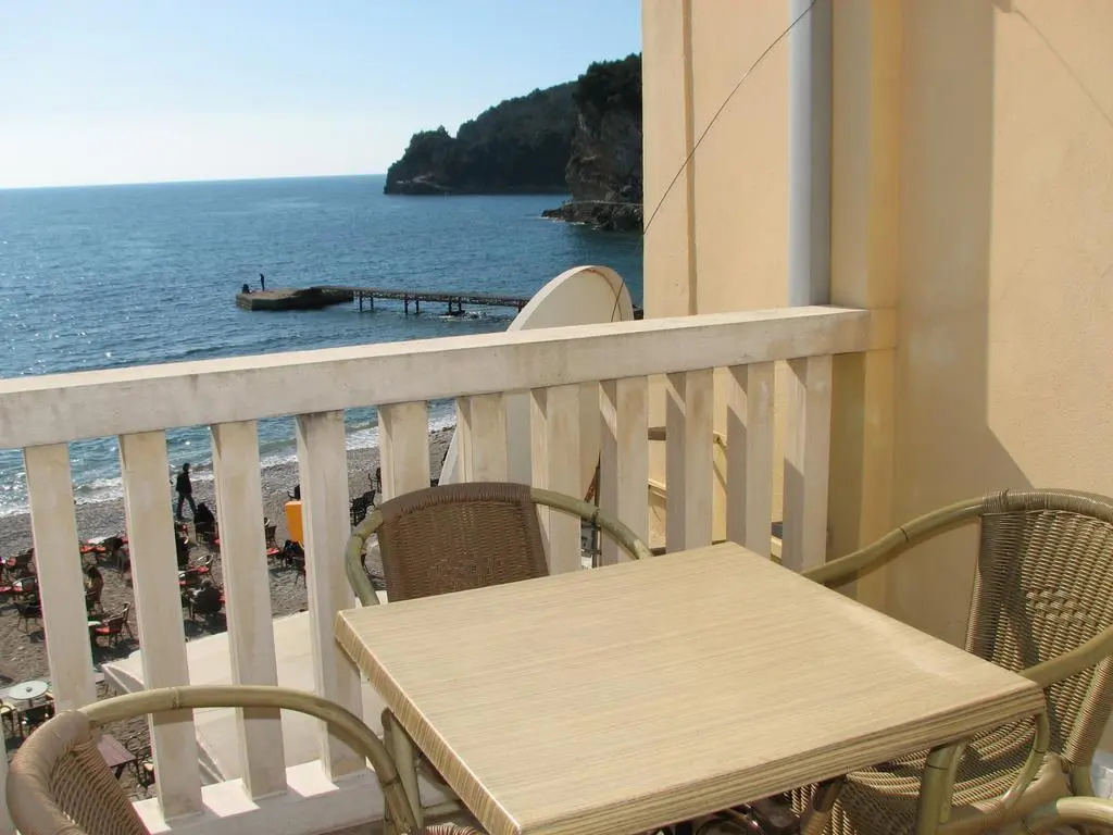 R club Apartments Old Town Budva