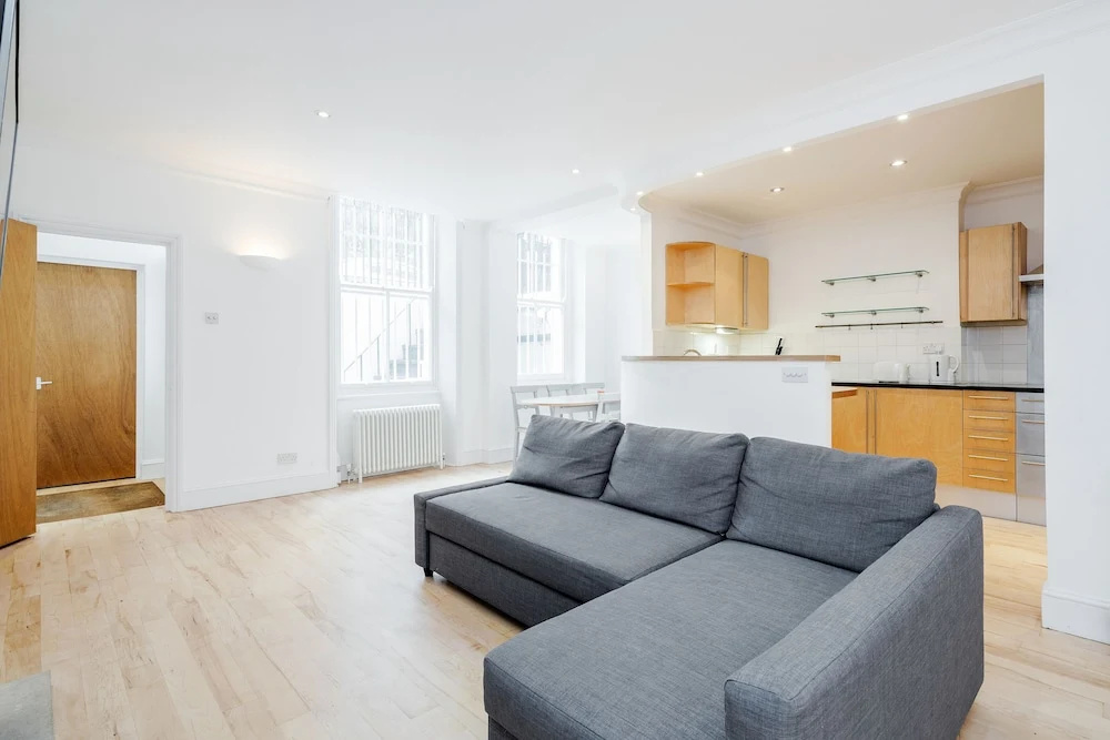 Nevern sq 2 Bed 2 Bath Cromwell