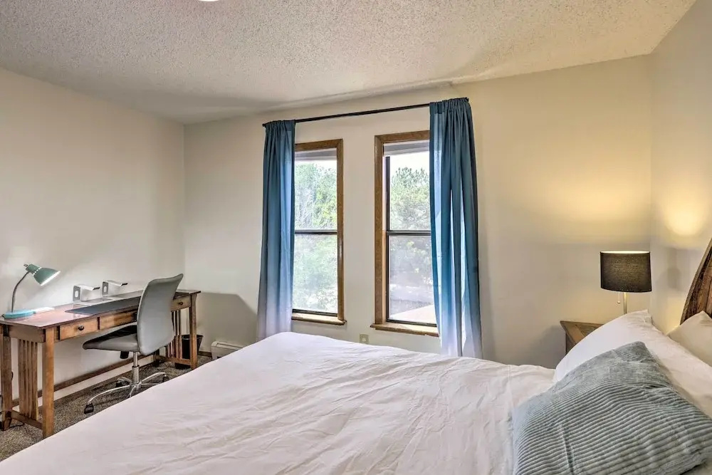 Grand Junction Townhome ~ 3 Mi to Downtown!