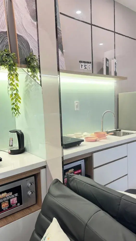 Unite StayCation Lê Văn Sỹ