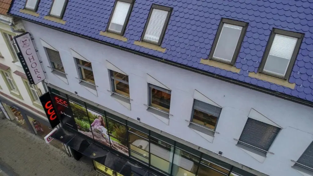 CHORS like a hotel - Capsule & NFT Boutique Hostel Bratislava - City Center