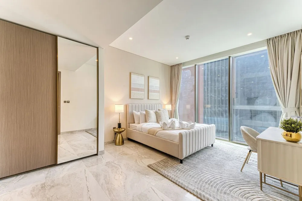 Peninsula Five