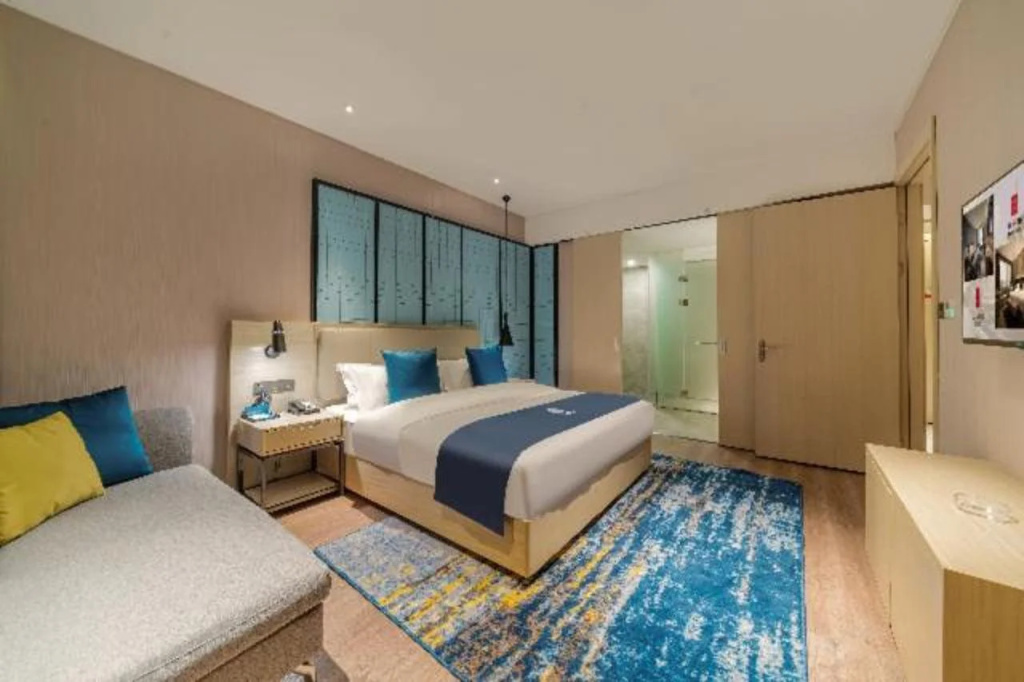 Echarm Hotel (Foshan Huangqi)