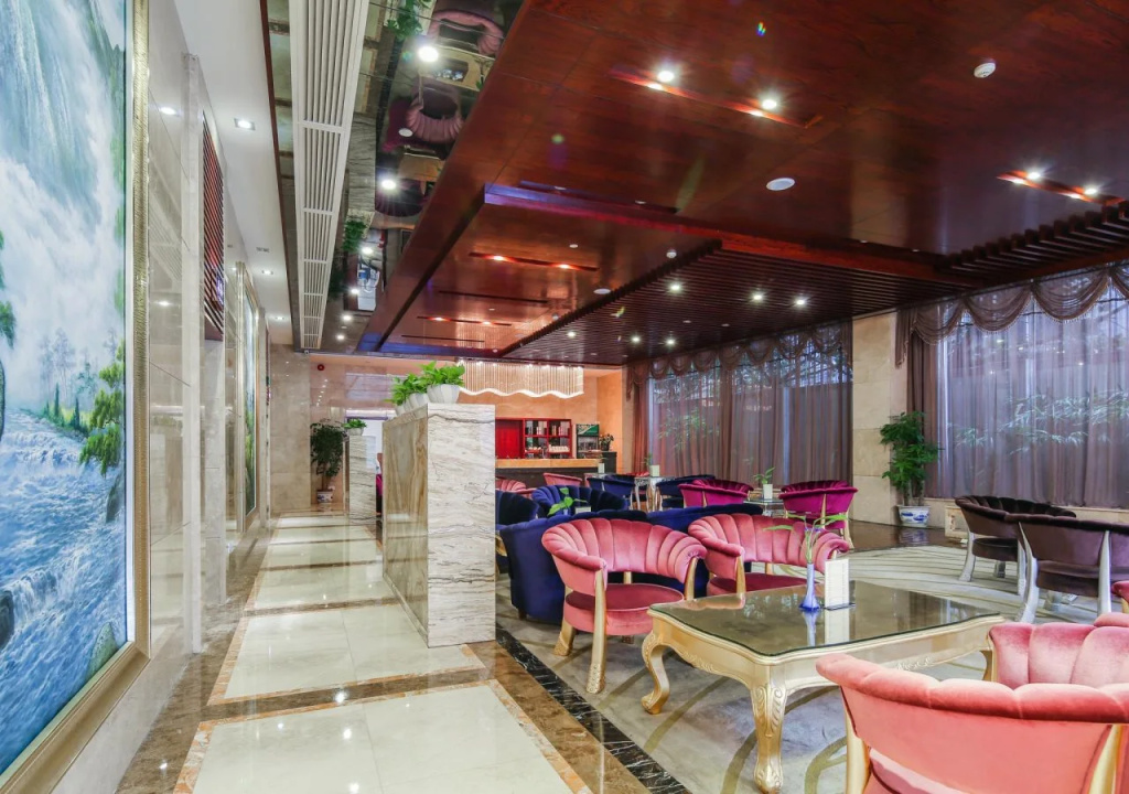 Gorgeous Hotel