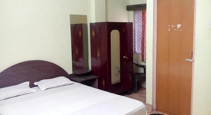 Hotel Rajadeepam