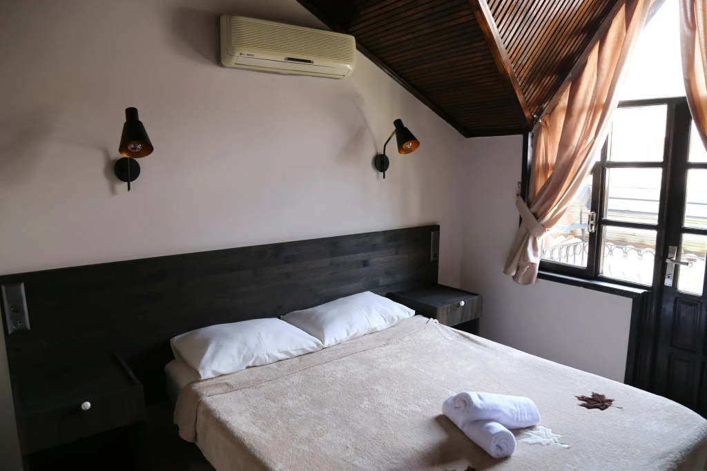 Derin Luxury Hotel