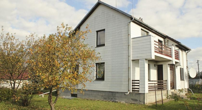 Viesu nams Rūmes