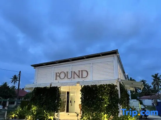 Found Mansion