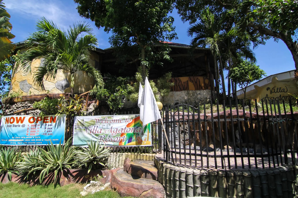 Villa Agatona Garden Beach Resort
