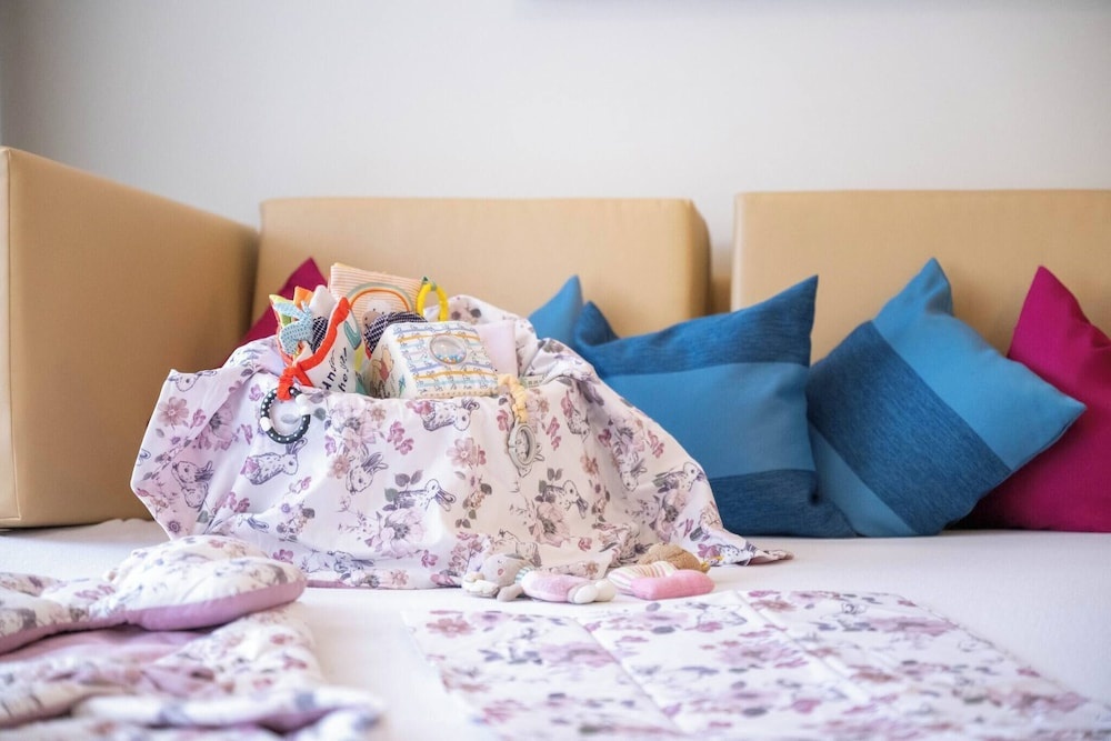 Family Apartment for 2 Adults and 2 Children in the South of Graz 24-7 Check-in