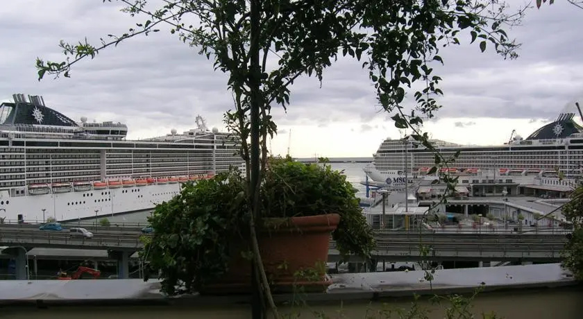 La Terrazza Sul Porto