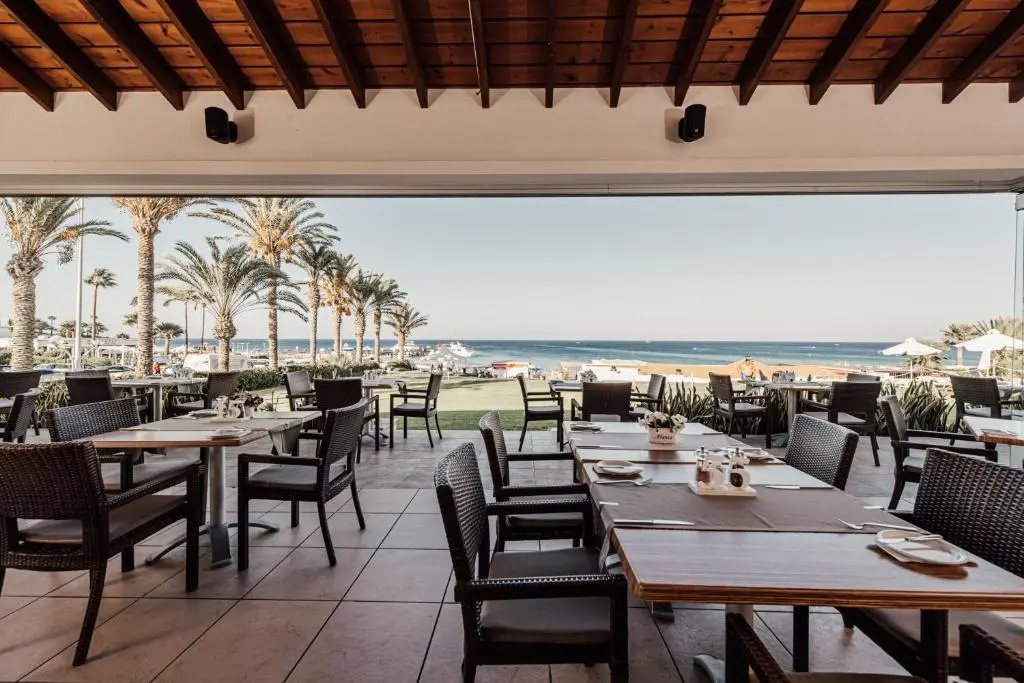 Golden Star Beach Hotel