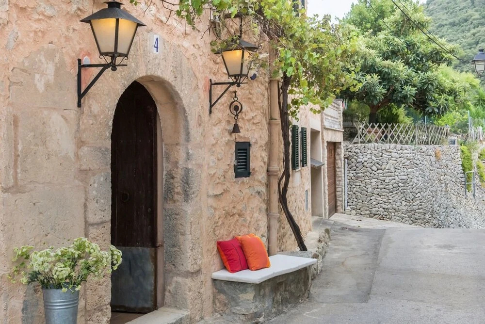Villa Allegra, casa de pueblo en Randa