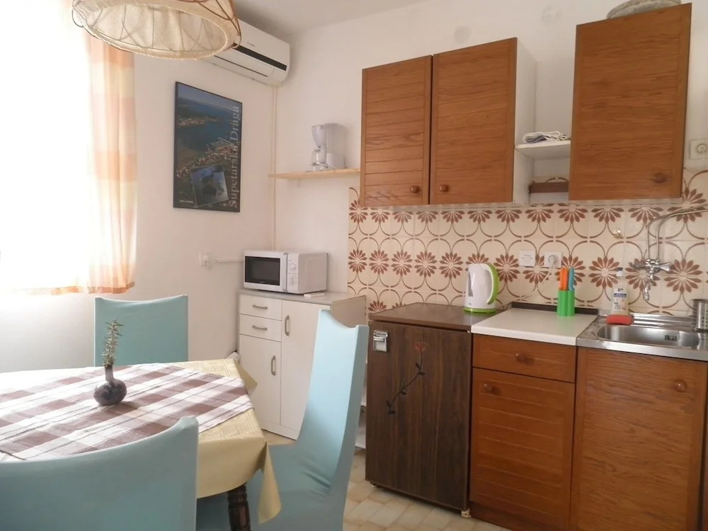 Apartments Vesna Sup.draga / Two Bedrooms A2