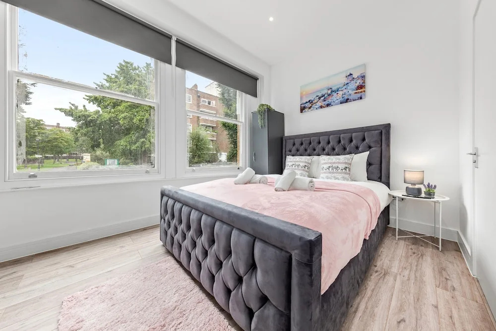 Charming Ensuite Room in Finsbury Park London N19