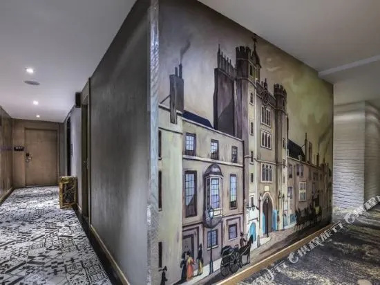 Qingmu Shang Hotel (Nanjing Xinjiekou Subway Station Central Mall)