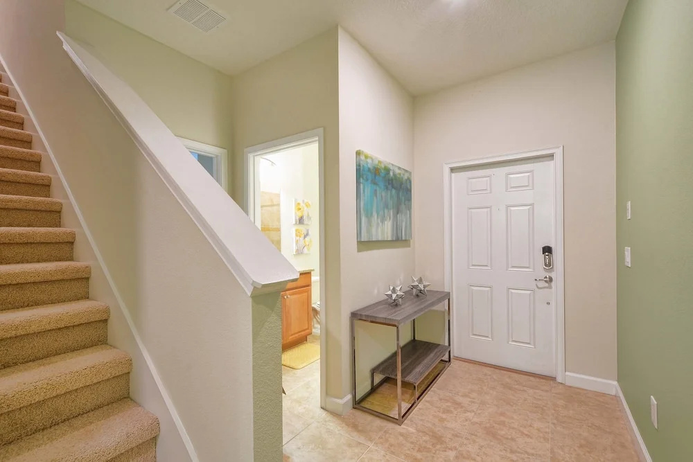 Storey Lake 4 Bedroom Townhome w Splashpool - 1618ST