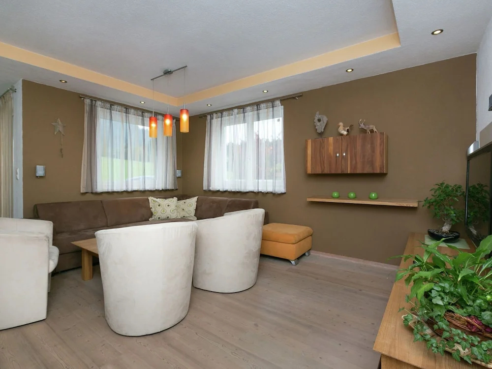 Rich Holiday Home with Sauna, Garden & Valley-Views in Itter