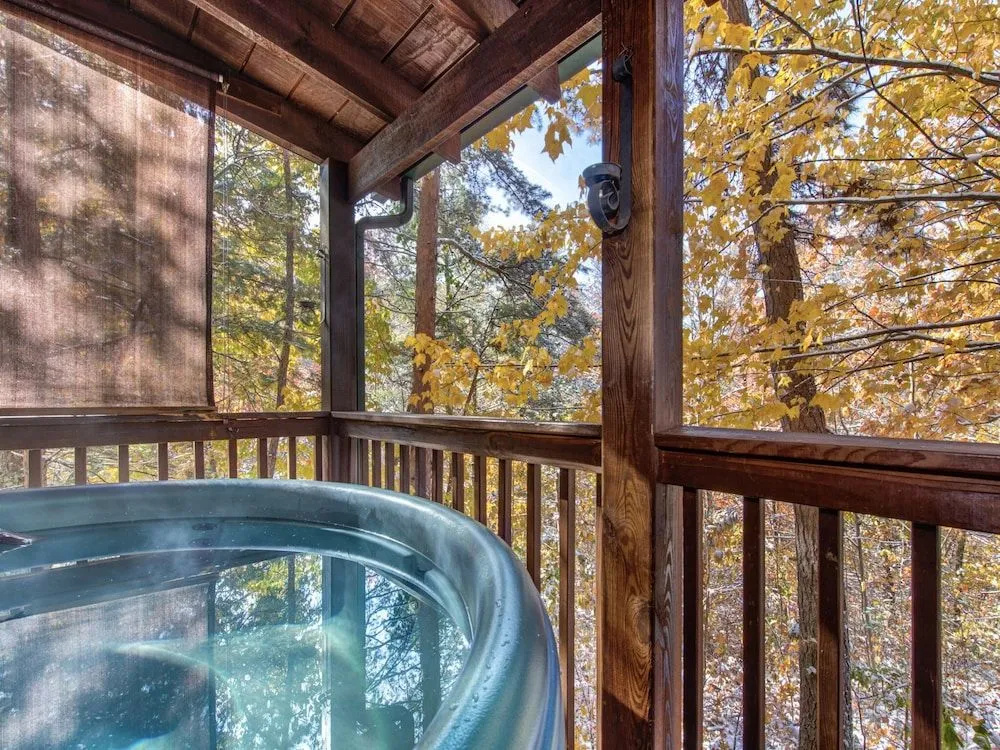 Sunset Lodge