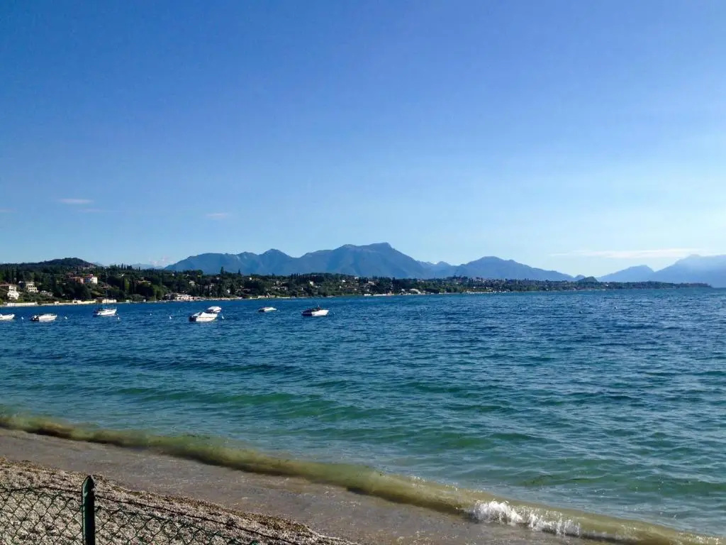 Le Corti Del Lago