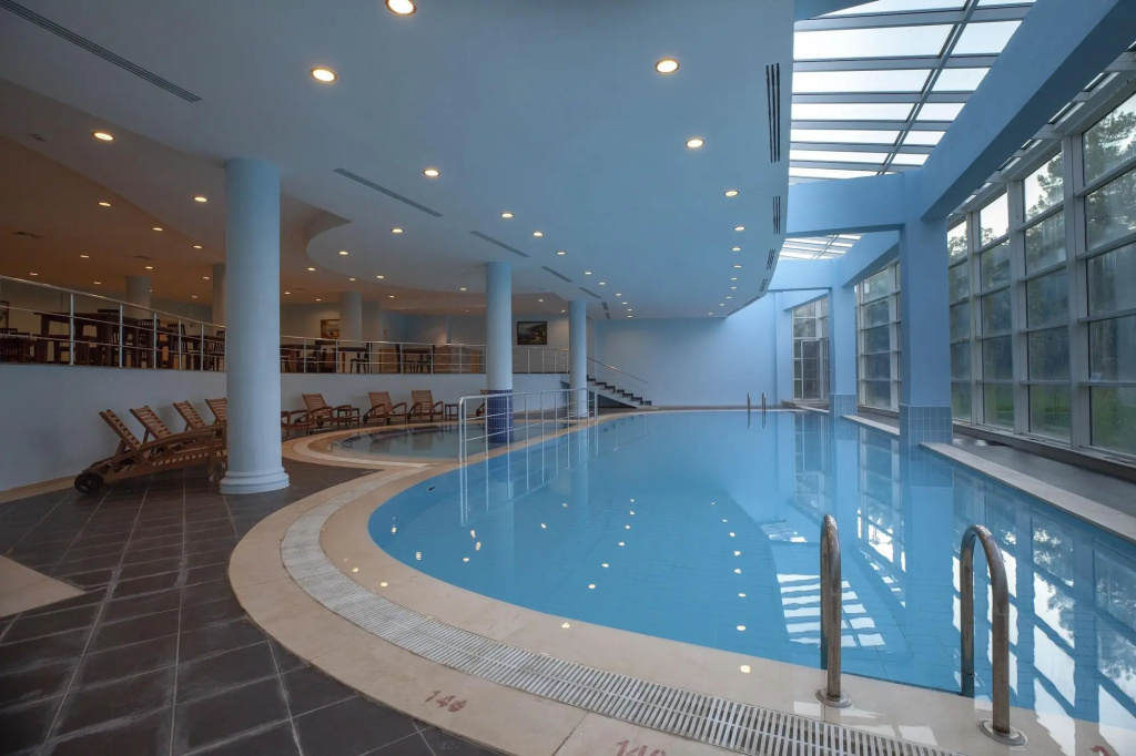 Отель XL Hotels