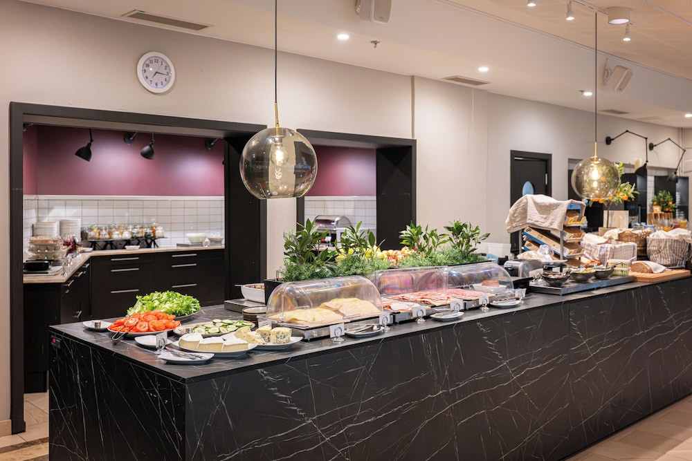 Injoy Park Hotel Solna