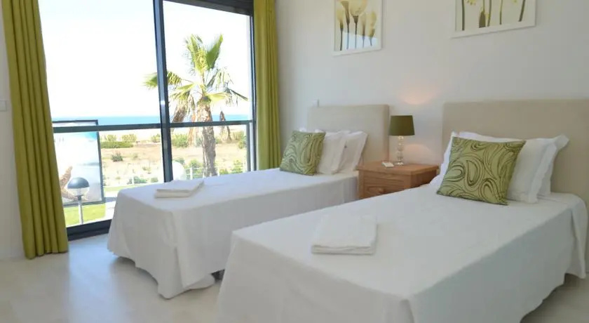 Cavalo Preto Beach Apartments