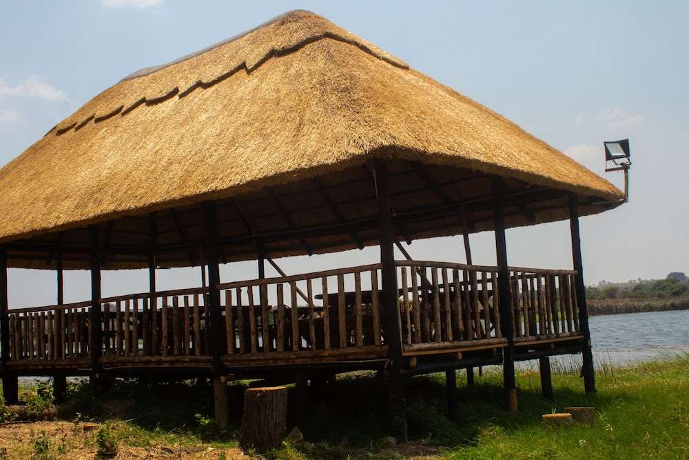 Spring Resort Lodge