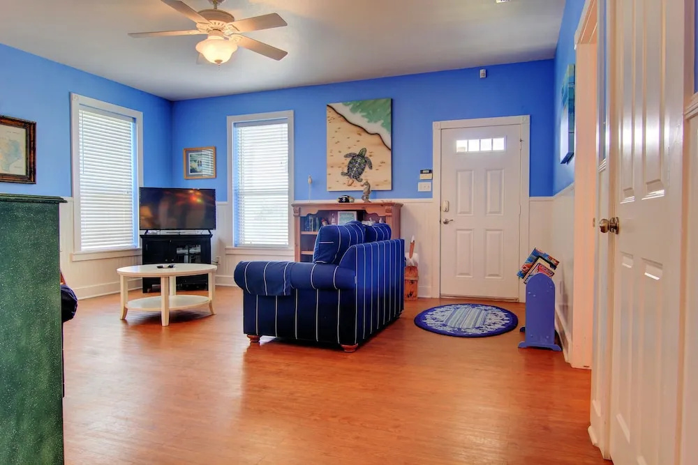 Blue Marlin Beach House MR217