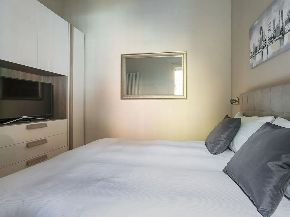 Residence Rizzoli-Suites Apartments