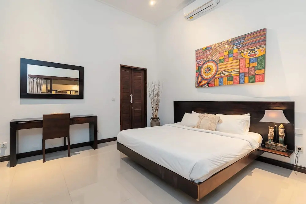 Villa Art Gecko, 2BR private haven in Heart of Batu Belig, Seminyak
