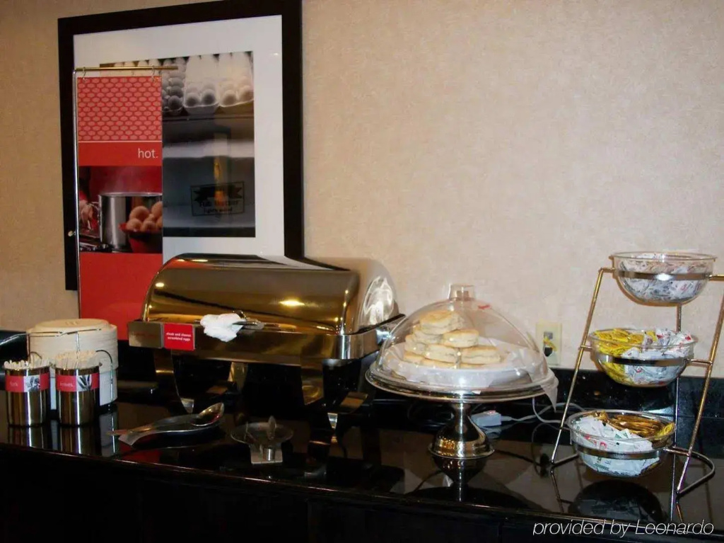 Hampton Inn Pecos